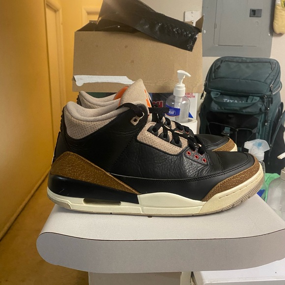 Jordan 3 desert elephant - Picture 5 of 6